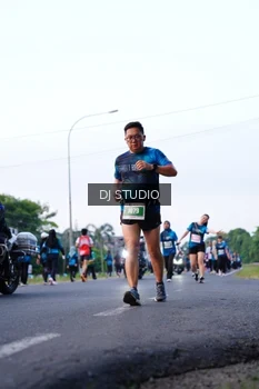 Runner Photo 4859298