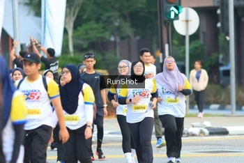 Runner Photo 4859300