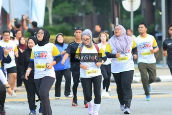Runner Photo 4859301