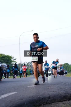 Runner Photo 4859307