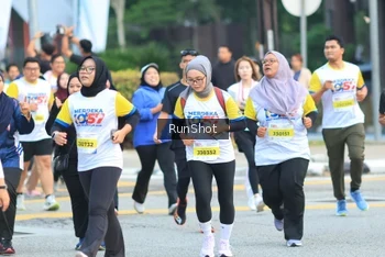 Runner Photo 4859311