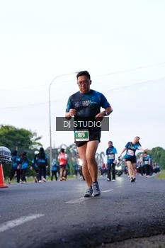 Runner Photo 4859314