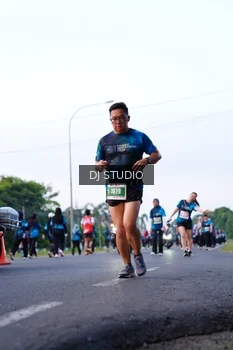 Runner Photo 4859316