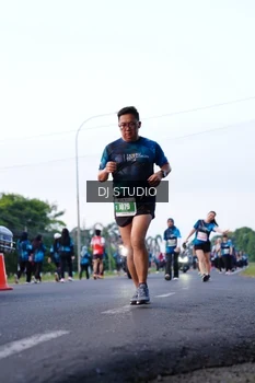 Runner Photo 4859318