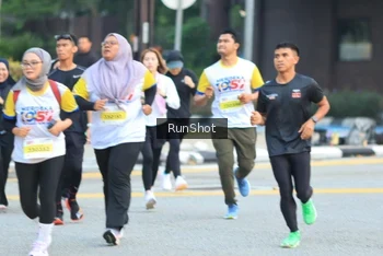 Runner Photo 4859329