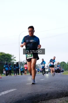 Runner Photo 4859331