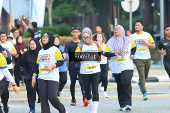 Runner Photo 4859332