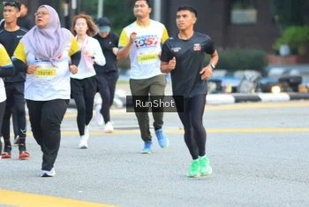 Runner Photo 4859339