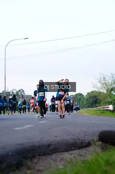 Runner Photo 4859346