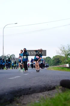 Runner Photo 4859360