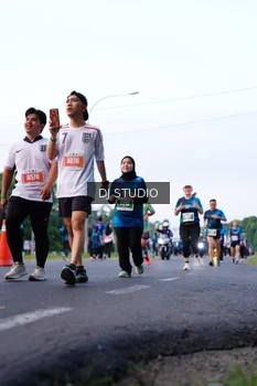Runner Photo 4859362
