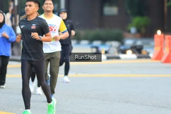 Runner Photo 4859366