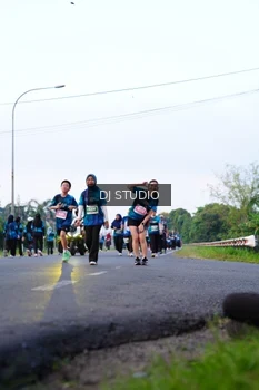 Runner Photo 4859377
