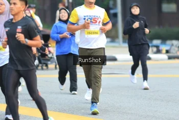 Runner Photo 4859380