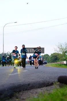 Runner Photo 4859383