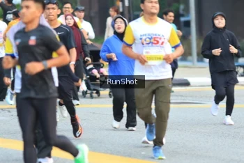 Runner Photo 4859388