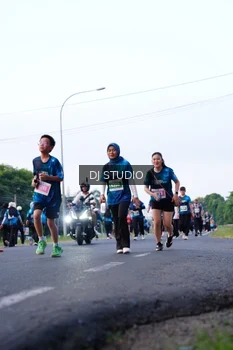 Runner Photo 4859403