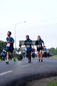 Runner Photo 4859410
