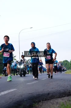 Runner Photo 4859421