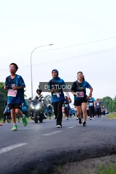Runner Photo 4859422