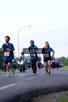 Runner Photo 4859428
