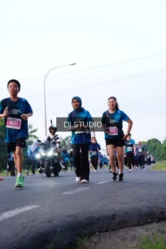 Runner Photo 4859429