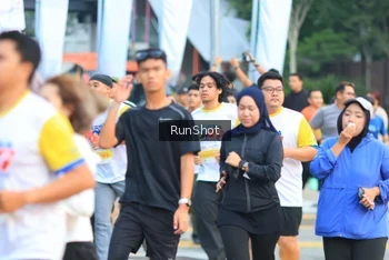 Runner Photo 4859456