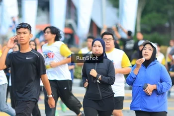 Runner Photo 4859462