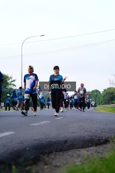 Runner Photo 4859505