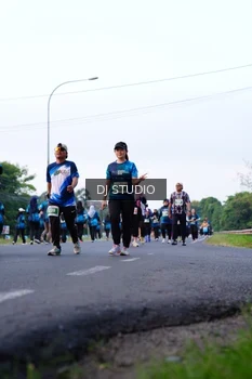Runner Photo 4859511
