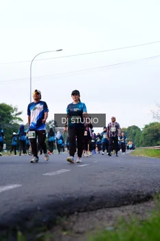 Runner Photo 4859513