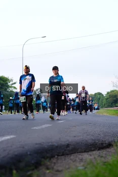 Runner Photo 4859524