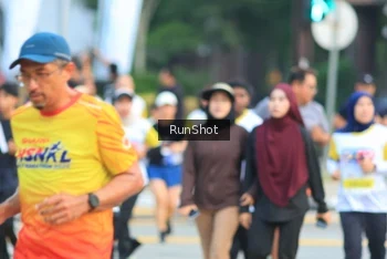 Runner Photo 4859534