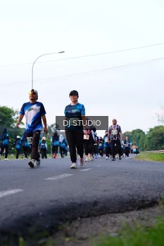 Runner Photo 4859542