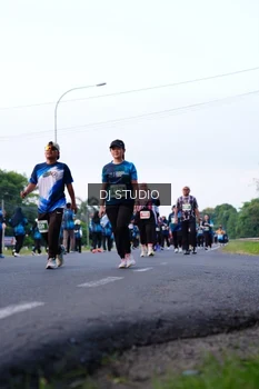 Runner Photo 4859545