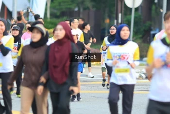 Runner Photo 4859584