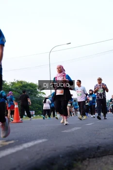 Runner Photo 4859606