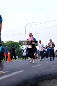 Runner Photo 4859611