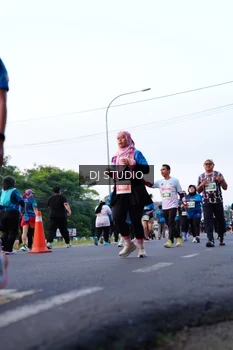 Runner Photo 4859612