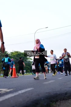 Runner Photo 4859614