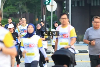 Runner Photo 4859618