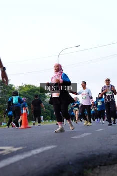 Runner Photo 4859623