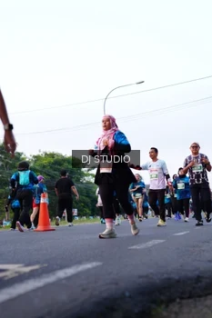 Runner Photo 4859630