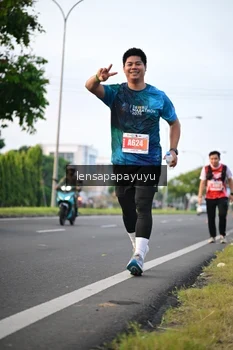 Runner Photo 4859647