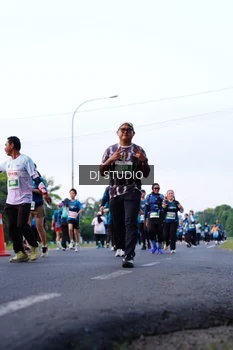 Runner Photo 4859700