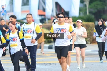 Runner Photo 4859703