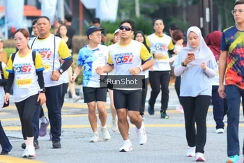 Runner Photo 4859706