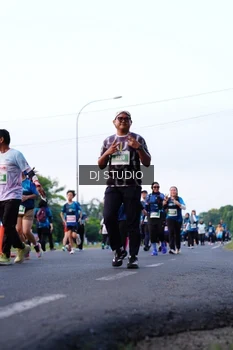 Runner Photo 4859712