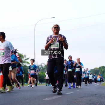 Runner Photo 4859713