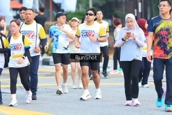 Runner Photo 4859719